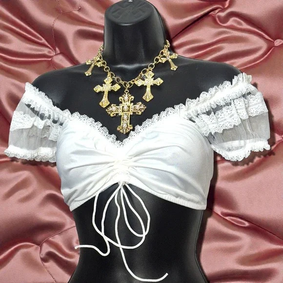 New White Large Ruched Off Shoulder Lace Trim Crop Top Dirndl Blouse Oktoberfest - Picture 3 of 5